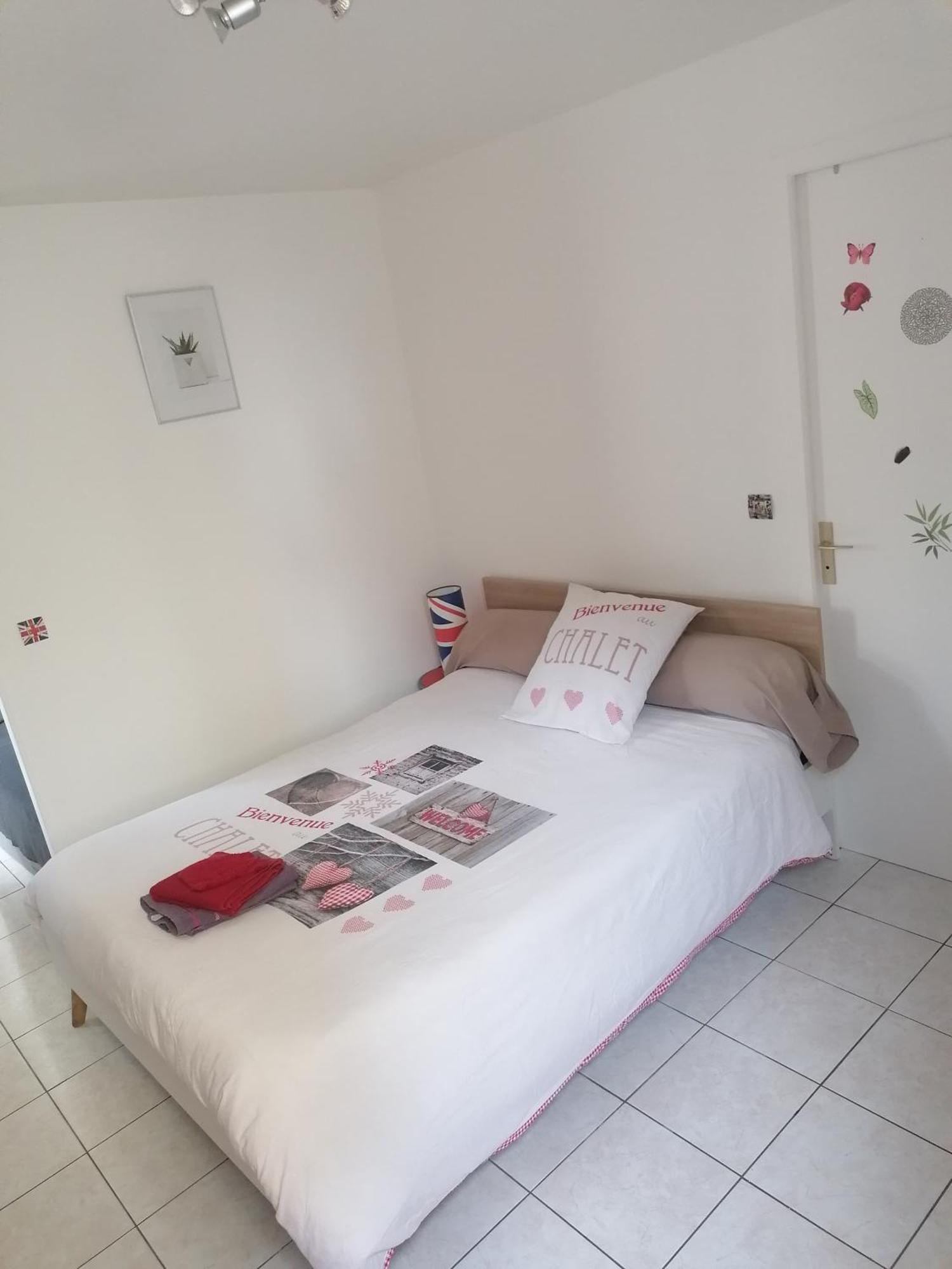 Le Petit Chalet -Appartement Proche De La Vieille Ville , Du Centre Ville Et Du Tram- Petit Dejeuner Offert Ле-Ман Экстерьер фото