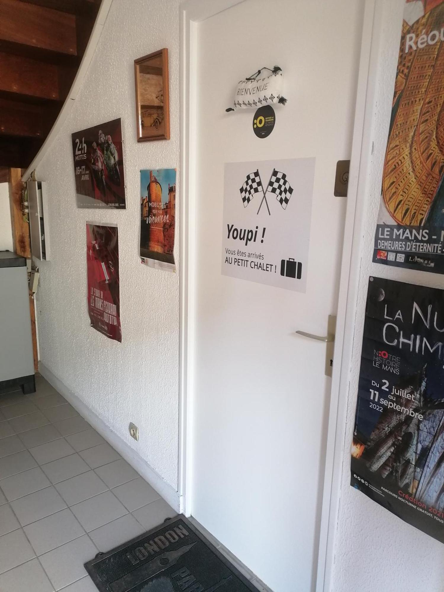 Le Petit Chalet -Appartement Proche De La Vieille Ville , Du Centre Ville Et Du Tram- Petit Dejeuner Offert Ле-Ман Экстерьер фото